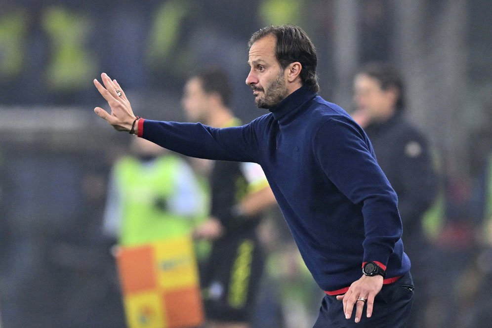 Genoa Pecat Gilardino, Legenda Arsenal Selangkah Lagi Jadi Pengganti Genoa Pecat Gilardino, Legenda Arsenal Selangkah Lagi Jadi Pengganti