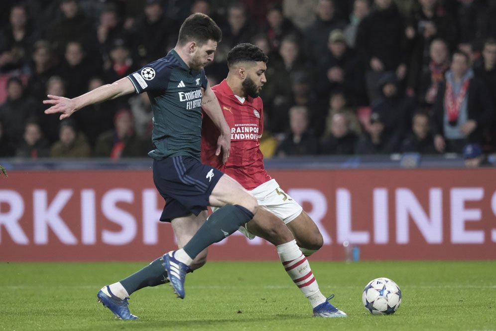 Arsenal Terlalu Perkasa di Grupnya
