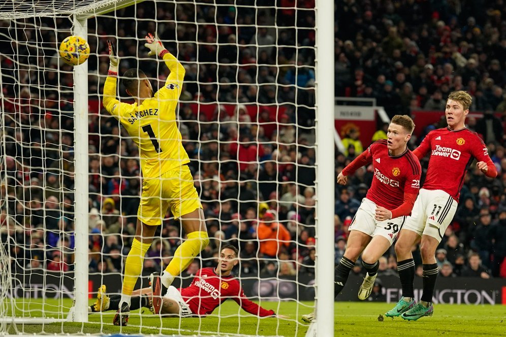 Hasil Manchester United vs Chelsea: Skor 2-1