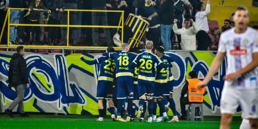 Ada Presiden Klub Tinju Wasit, Liga Turki Langsung Dihentikan!