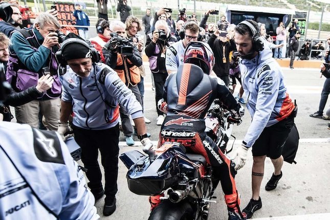 Sabar Menunggu Marc Marquez Dilepas Honda