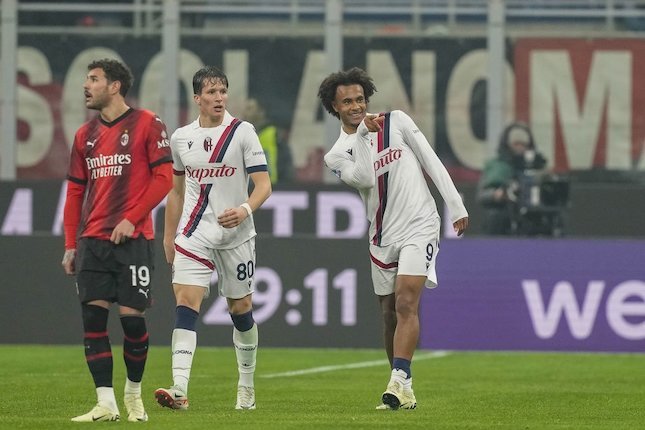 Milan Fokus ke Zirkzee