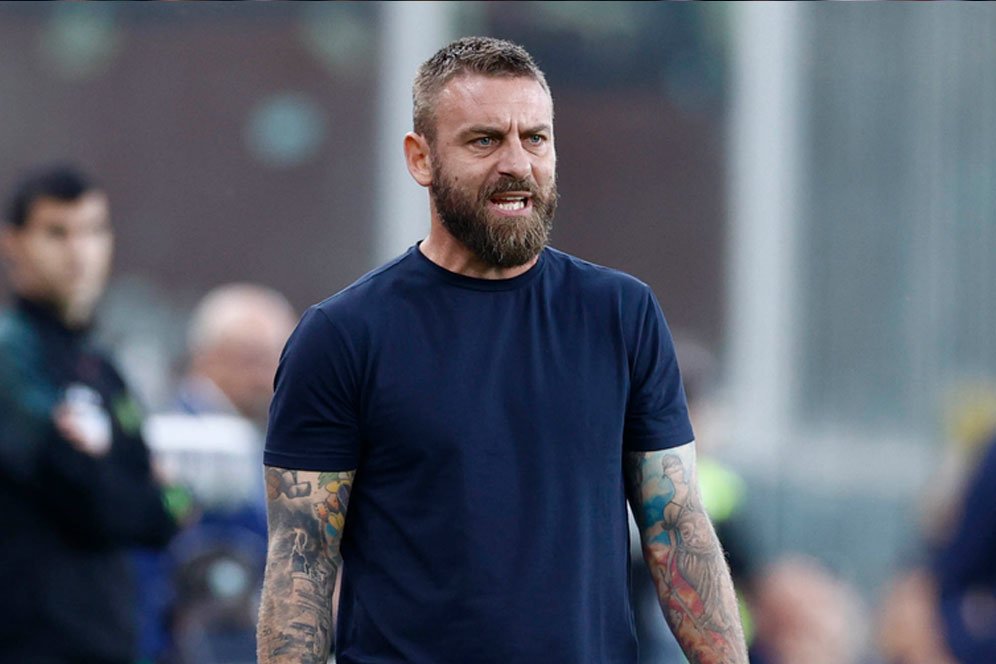 Dibombardir Serangan Lecce, Daniele De Rossi Bersyukur AS Roma Dapat 1 Poin Berharga Dibombardir Serangan Lecce, Daniele De Rossi Bersyukur AS Roma Dapat 1 Poin Berharga