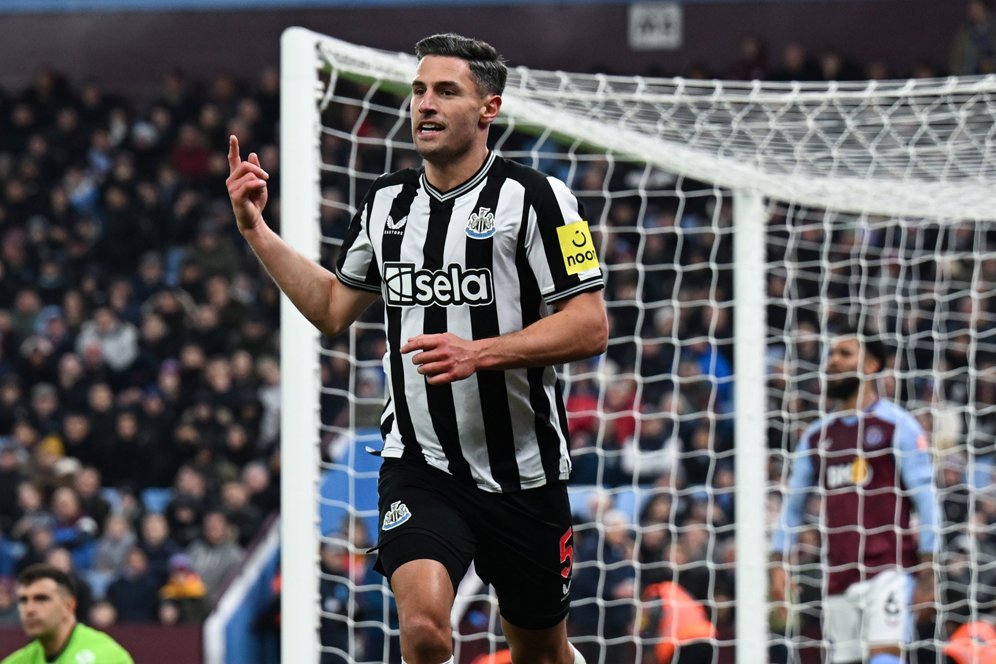 Man of the Match Aston Villa vs Newcastle: Fabian Schar