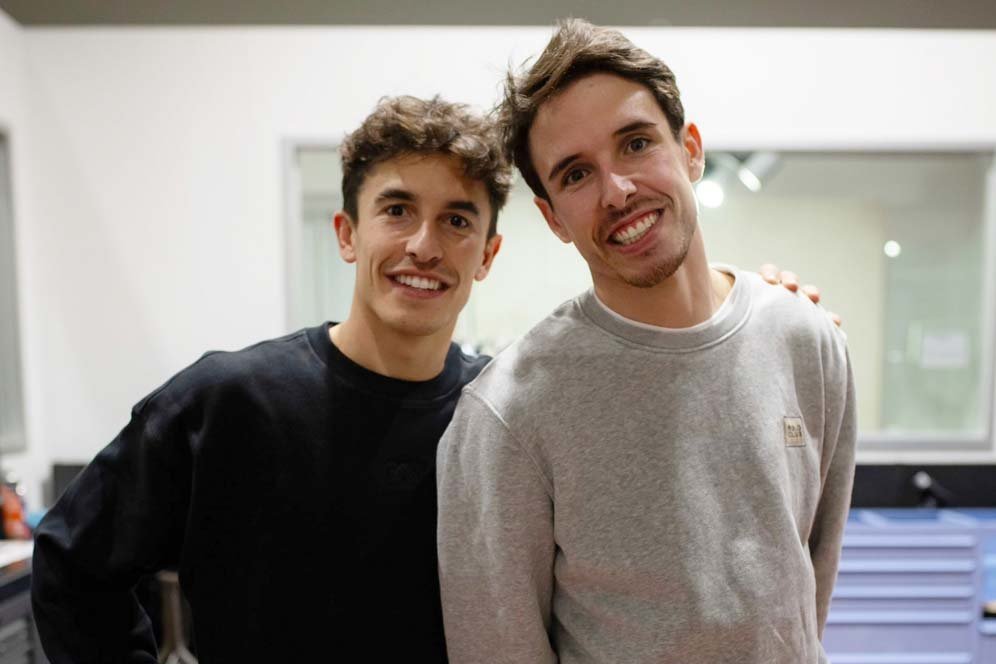 Fans Marquez Bros Merapat! Jadwal Siaran Langsung Peluncuran Gresini Racing MotoGP 2024 Fans Marquez Bros Merapat! Jadwal Siaran Langsung Peluncuran Gresini Racing MotoGP 2024