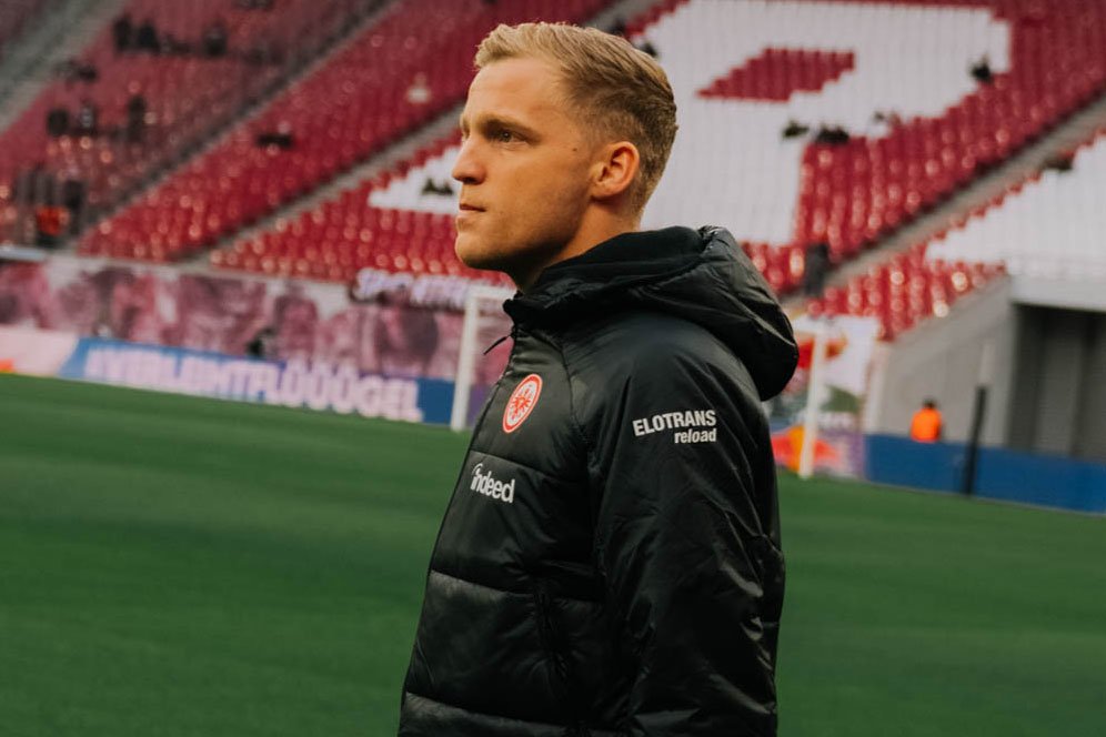 Tidak Sesuai Ekspektasi, Eintracht Frankfurt Pulangkan Donny van de Beek ke MU