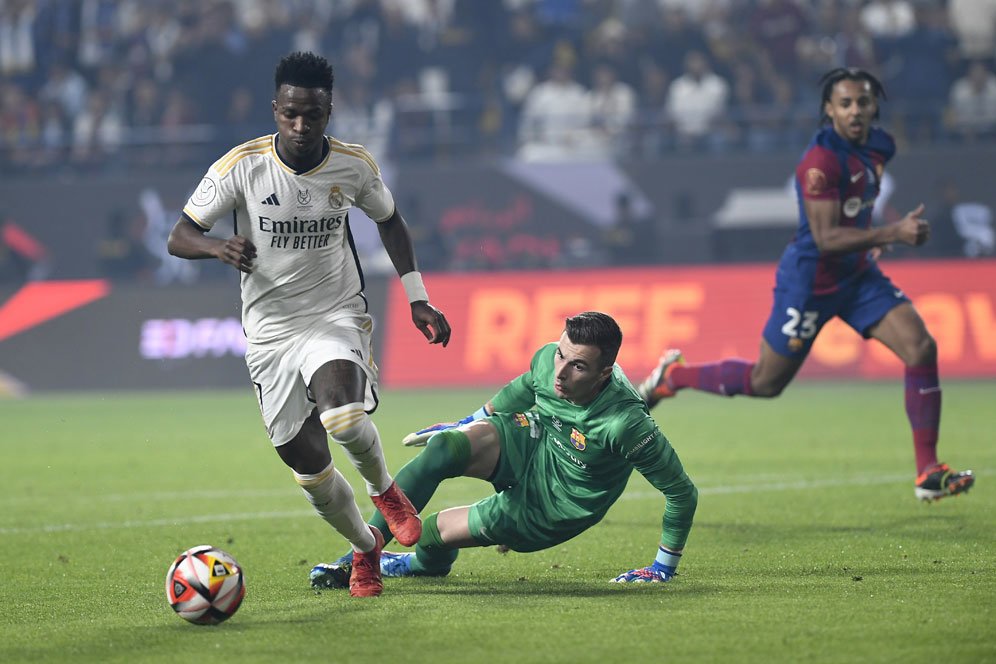 Hasil Real Madrid vs Barcelona: Skor 4-1 Hasil Real Madrid vs Barcelona: Skor 4-1