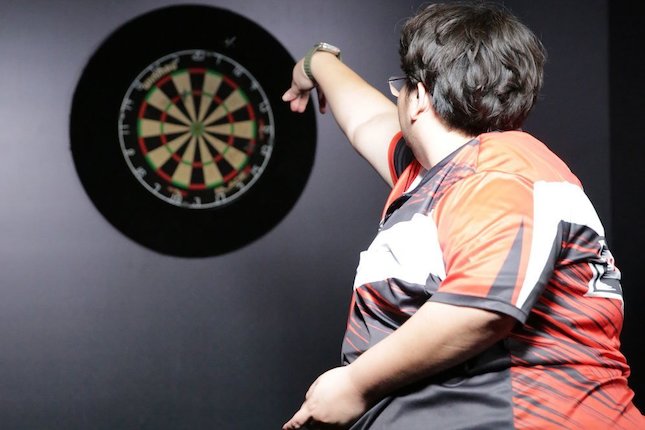 Andersen Tjoeng Yakin Darts Berkembang di Indonesia