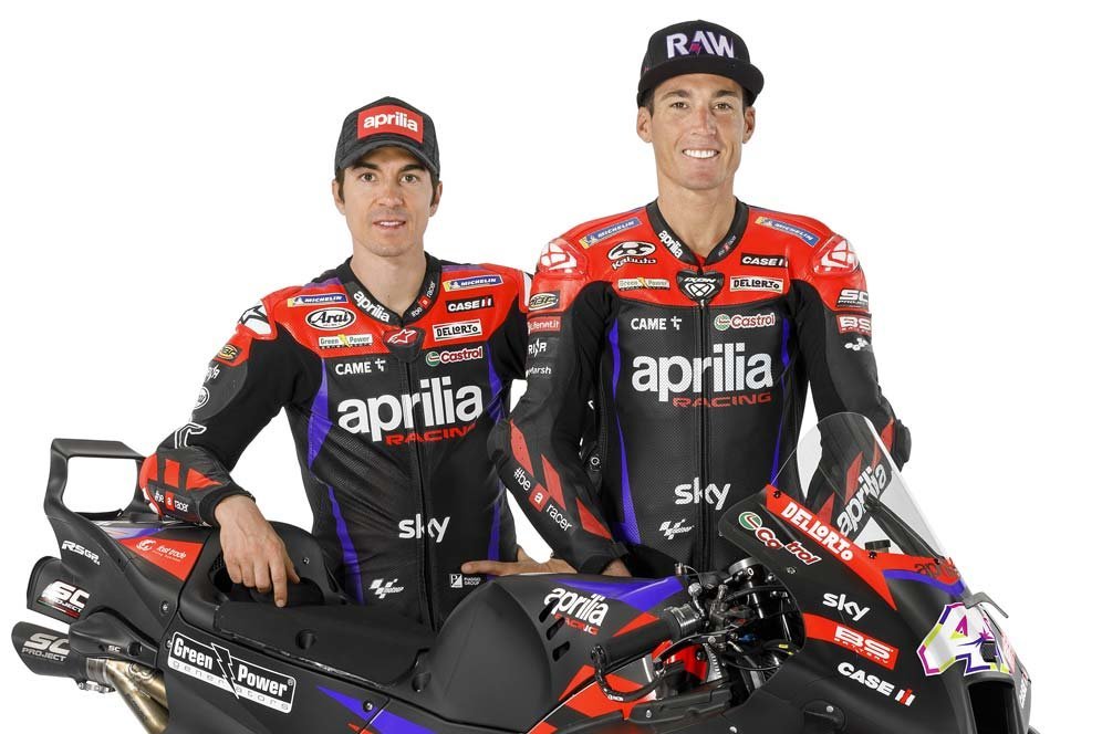 Foto: Aprilia Racing Akhirnya Pamerkan Corak Motor RS-GP Jelang MotoGP 2024