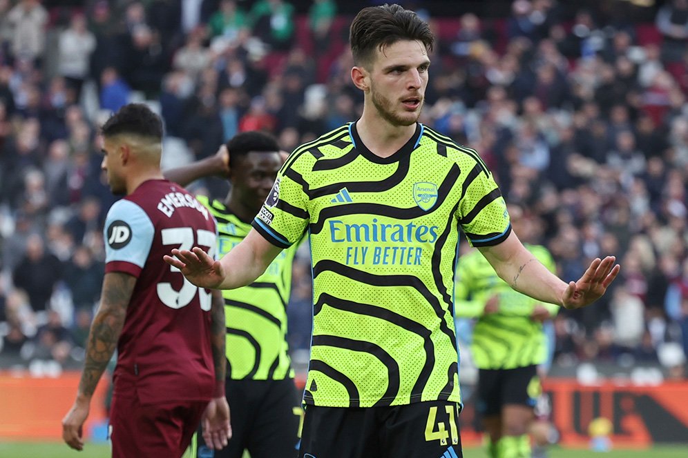 West Ham, Harapan Terakhir Arsenal