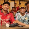 Serunya Roaring Night Derbi Manchester United Bersama Ibnu Jamil dan Rian d'Masiv