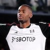 Chelsea Tikung MU untuk Transfer Bek Fulham Ini