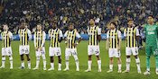 Diwarnai 2 Gol Fred, Tawuran Massal Terjadi di Laga Trabzonspor vs Fenerbahce Diwarnai 2 Gol Fred, Tawuran Massal Terjadi di Laga Trabzonspor vs Fenerbahce