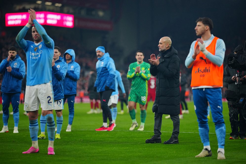 Manchester City Mampu Selamat dari Tsunami di Anfield Manchester City Mampu Selamat dari Tsunami di Anfield