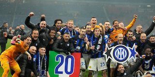 Pesta Juara Inter Milan di San Siro Pesta Juara Inter Milan di San Siro