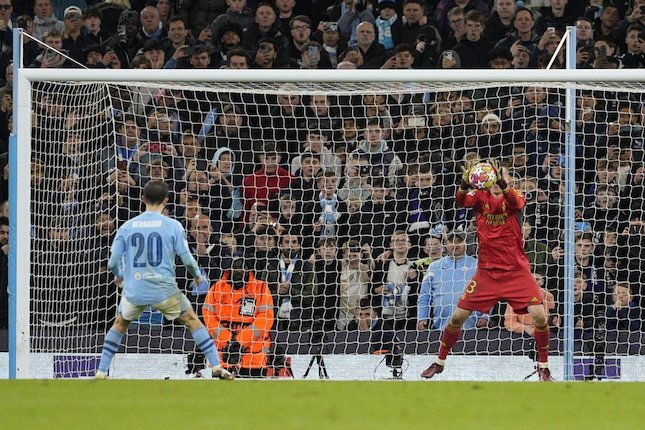 Andriy Lunin Sudah Tebak Penalti Bernardo Silva