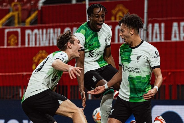 Gol Indah Kaide Gordon dan Jayden Danns