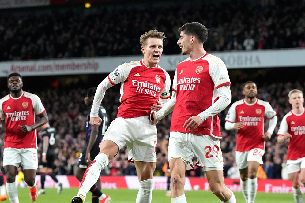 Hasil Arsenal vs Luton Town: Skor 2-0
