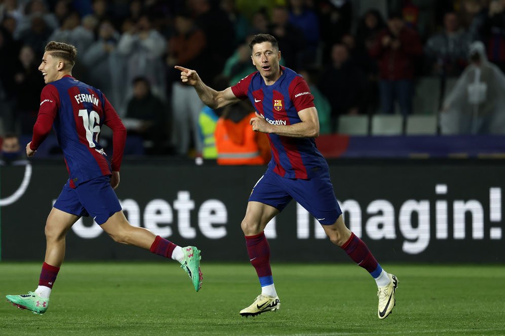 Fokus Berbenah, Lewandowski Cueki Rumor Kepergiannya dari Barcelona