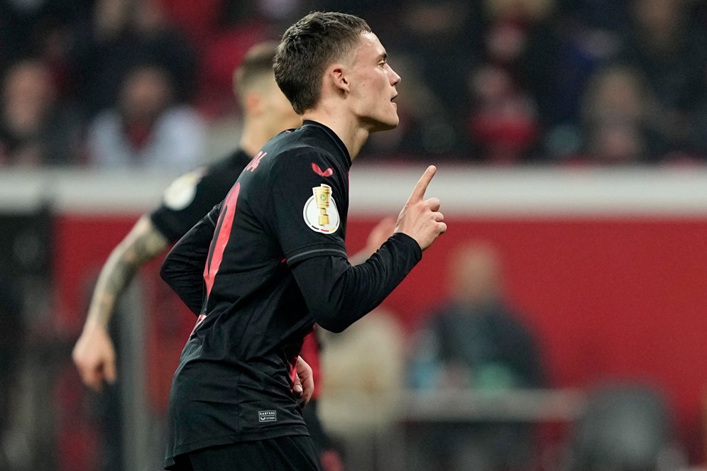 Florian Wirtz Jadi Suksesor Toni Kroos di Real Madrid? Florian Wirtz Jadi Suksesor Toni Kroos di Real Madrid?