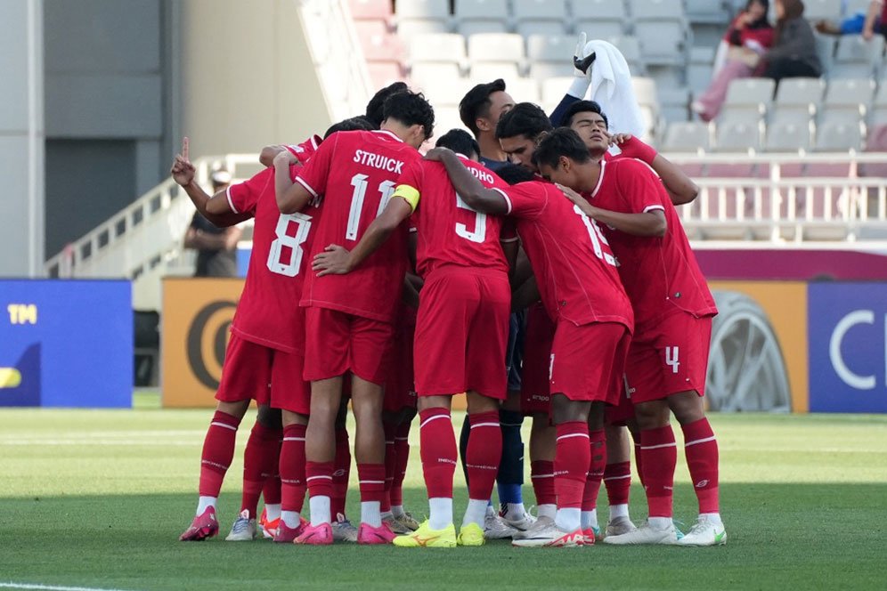 Sumardji dan Nova Arianto Pastikan Justin Hubner Tidak dalam Akumulasi Kartu, Bisa Main untuk Timnas Indonesia U-23 Lawan Irak