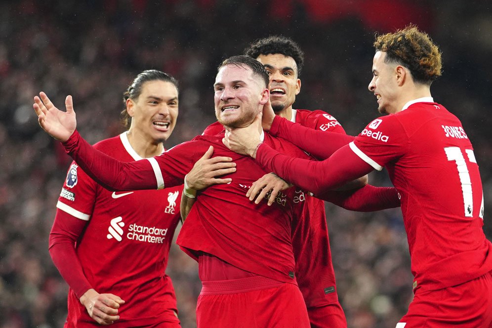 Liverpool Diprediksi Menang 3-1 di Markas MU