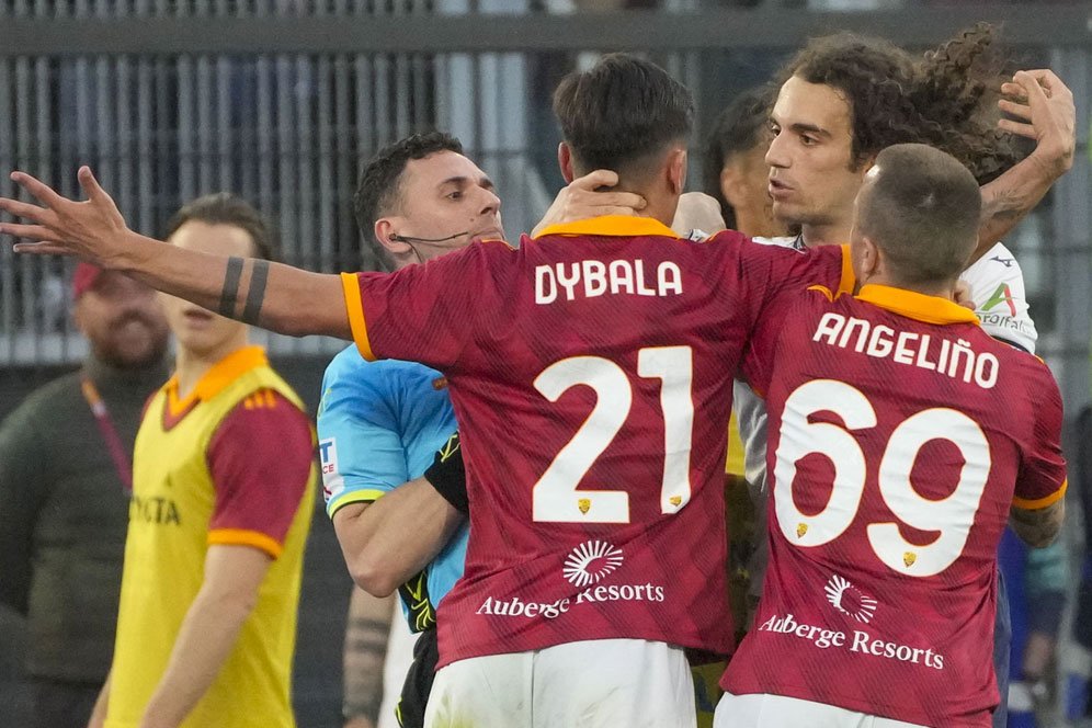 Shin Guard Pemicu Gelut Paulo Dybala dan Matteo Guendouzi
