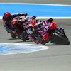 Abaikan Rumor Pramac-Yamaha, Ducati Pede Tetap Turunkan 8 Rider di MotoGP 2025 Abaikan Rumor Pramac-Yamaha, Ducati Pede Tetap Turunkan 8 Rider di MotoGP 2025