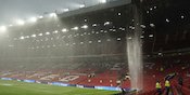 Old Trafford Bocor dan Banjir!