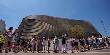 Megahnya Santiago Bernabeu Ternyata Bikin Masalah: Dari Protes Warga Hingga 'Bantuan' Pemerintah Megahnya Santiago Bernabeu Ternyata Bikin Masalah: Dari Protes Warga Hingga 'Bantuan' Pemerintah