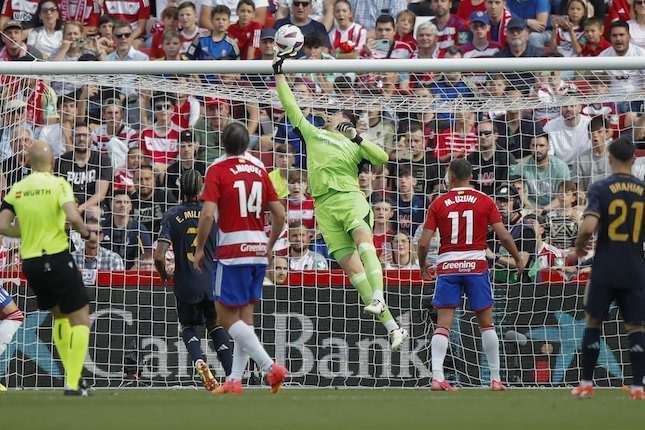 Granada Tetap Berikan Guard of Honour