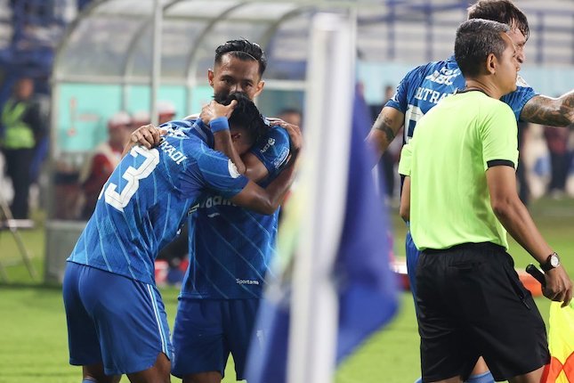 Leg Pertama dan Dukungan Bobotoh Sebagai Kunci