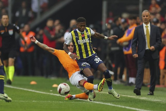 Pesta Gol Fenerbahce ke Gawang Hull City