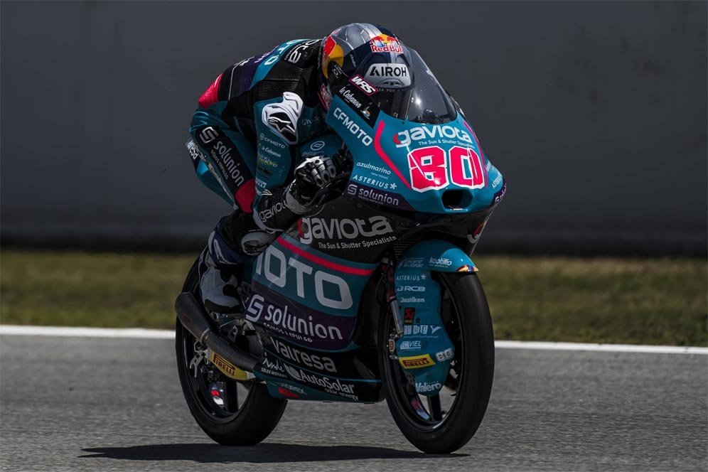 Hasil Balapan Moto3 Emilia Romagna 2024: David Alonso Kalahkan Angel Piqueras Hasil Balapan Moto3 Emilia Romagna 2024: David Alonso Kalahkan Angel Piqueras