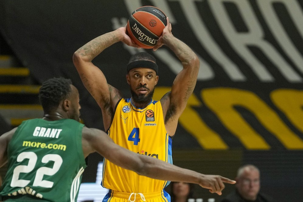 5 Macam Teknik Mengoper Bola dalam Permainan Bola Basket