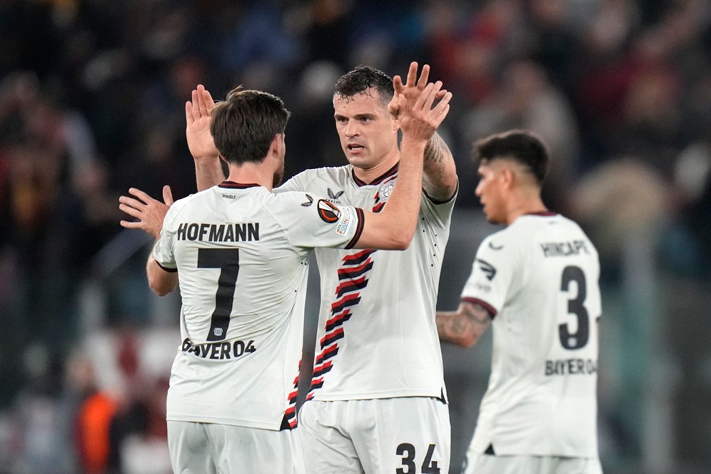 Bayer Leverkusen Memang Ajaib! Perpanjang Rekor Tak Terkalahkan Usai Gasak AS Roma Bayer Leverkusen Memang Ajaib! Perpanjang Rekor Tak Terkalahkan Usai Gasak AS Roma