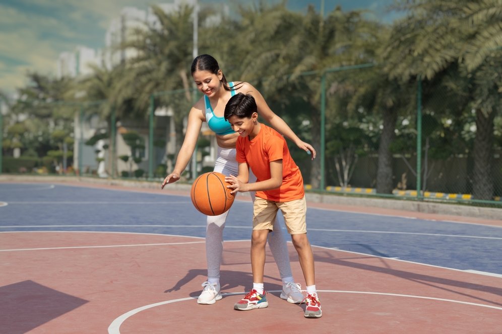 6 Teknik Dasar Permainan Bola Basket 6 Teknik Dasar Permainan Bola Basket