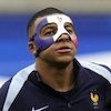 Kylian Mbappe dan Para Pemain yang Pakai Topeng Pelindung di Turnamen Internasional