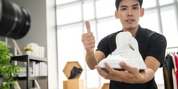 Shopee Live Sukses Dongkrak Penjualan UMKM & Brand Lokal di Awal Tahun 2024 Shopee Live Sukses Dongkrak Penjualan UMKM & Brand Lokal di Awal Tahun 2024