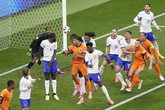 Catatan Menarik Duel Belanda vs Prancis Catatan Menarik Duel Belanda vs Prancis