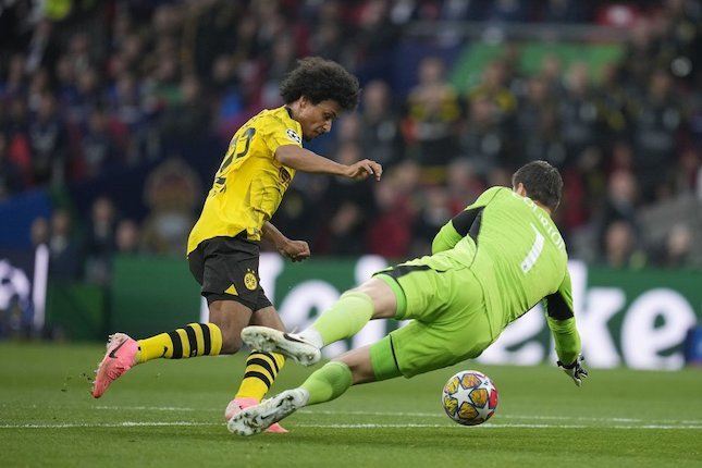 Courtois Selamatkan Madrid di Final vs Dortmund