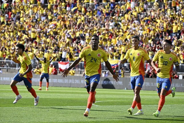 Head to Head Kolombia vs Paraguay