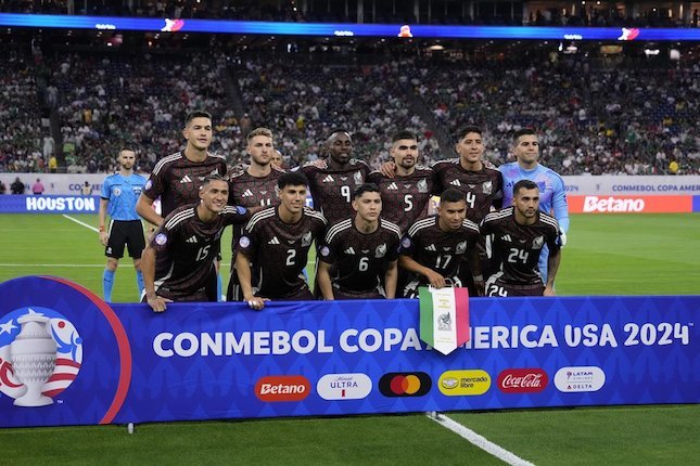 Prediksi Starting XI Venezuela vs Meksiko