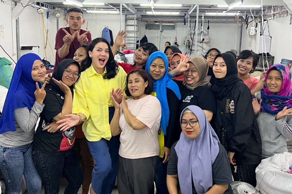 Strategi Alice Norin dan Nella Style Tumbuhkan Bisnis Brand Fashin Melalui Fitur Shopee Live Strategi Alice Norin dan Nella Style Tumbuhkan Bisnis Brand Fashin Melalui Fitur Shopee Live