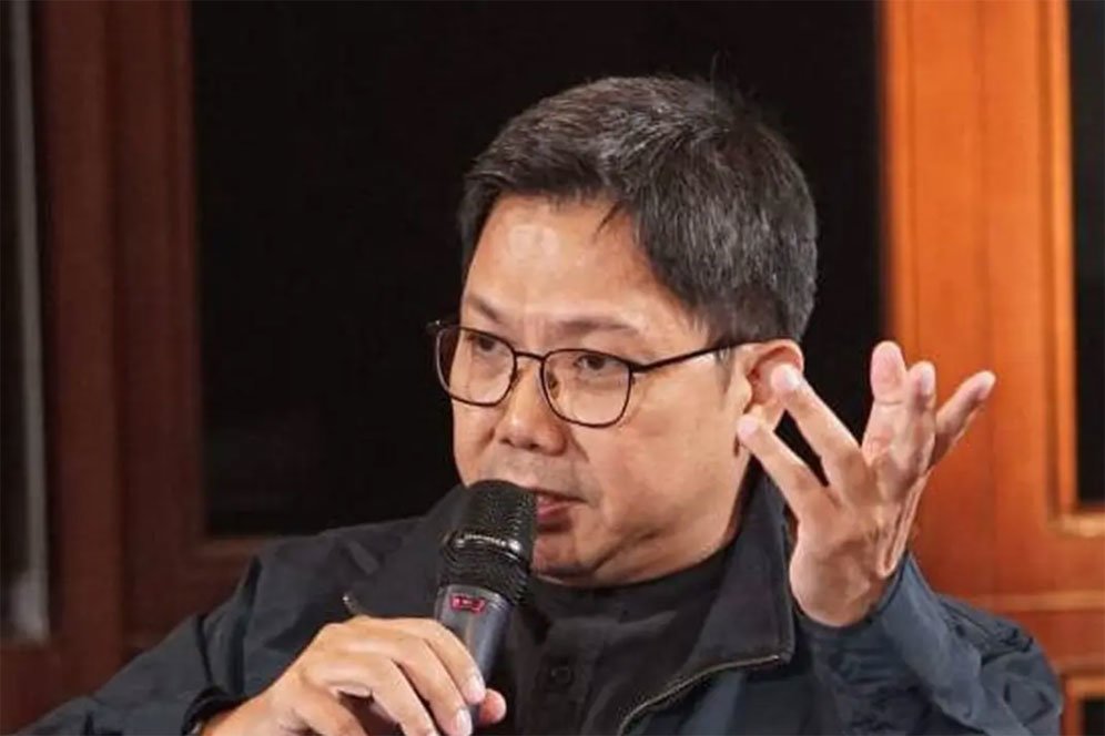 Bung Towel Tuding Nova Arianto Berbohong Tentang Shin Tae-yong Bung Towel Tuding Nova Arianto Berbohong Tentang Shin Tae-yong