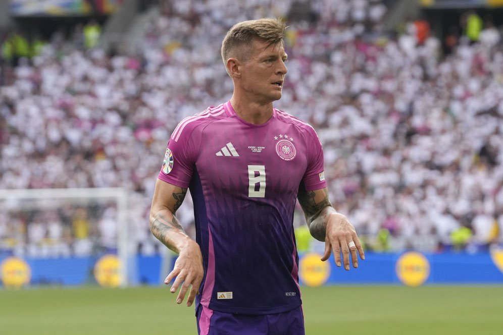 Mau Dipensiunkan oleh Joselu, Begini Reaksi Toni Kroos Mau Dipensiunkan oleh Joselu, Begini Reaksi Toni Kroos