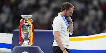 Krisis Sepak Bola Inggris: Liga Paling Populer, tapi Tidak Punya Pelatih Lokal bagus Krisis Sepak Bola Inggris: Liga Paling Populer, tapi Tidak Punya Pelatih Lokal bagus