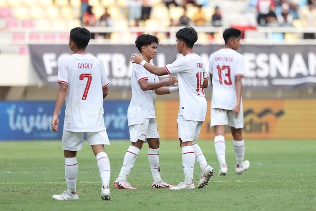 Timnas Indonesia U-16 di laga lawan Vietnam U-16 di perebutan posisi 3 Piala AFF U-16 2024, Rabu (03/7/2024). (c) Bola.net/Abdul Aziz