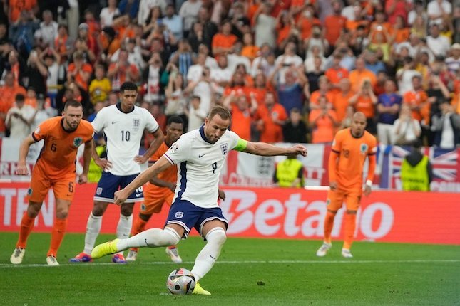 Catatan Menarik Duel Belanda vs Inggris