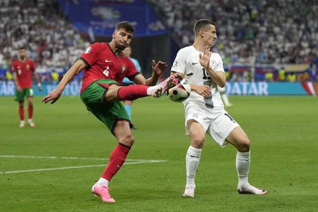 5. Ruben Dias (Portugal)